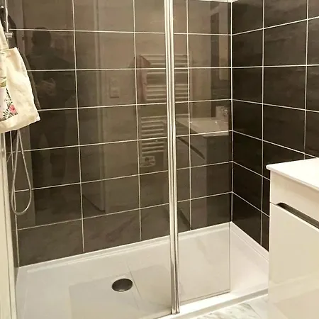 T2 Avec Terrasse Proche De La De Dans Le Quartier Du Parc Royan