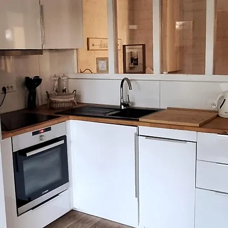 T2 Avec Terrasse Proche De La De Dans Le Quartier Du Parc Apartamento Royan