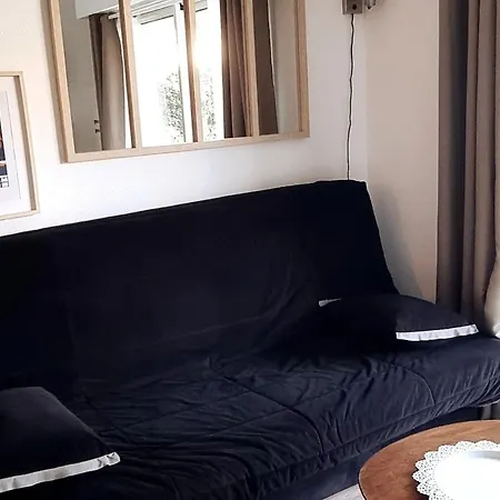 公寓 T2 Avec Terrasse Proche De La De Dans Le Quartier Du Parc 鲁瓦扬