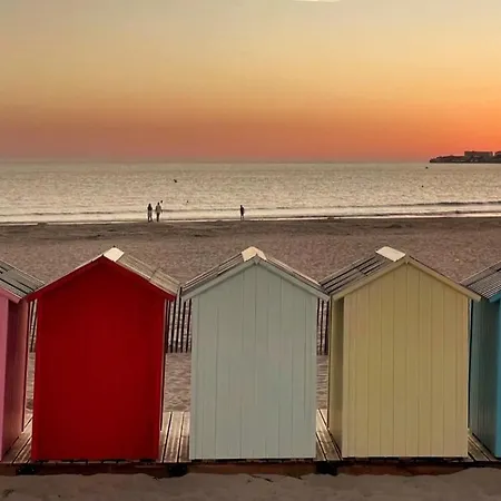 T2 Avec Terrasse Proche De La De Dans Le Quartier Du Parc 公寓 鲁瓦扬